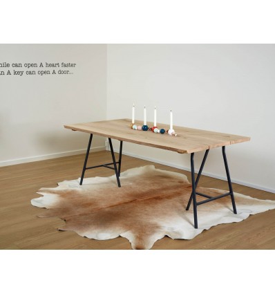 Plank Eg 30mm 200mm 2 meter 2 skåret kant